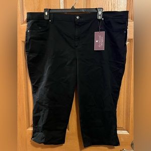 Gloria Vanderbilt Plus size Capris